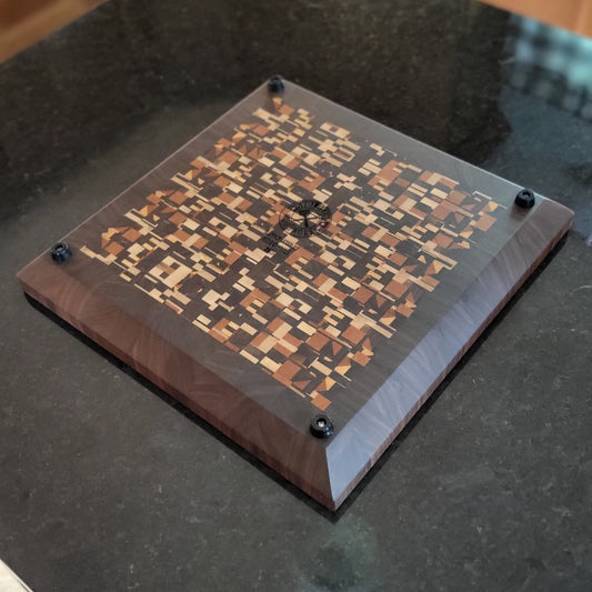 chaotic pattern cutting board