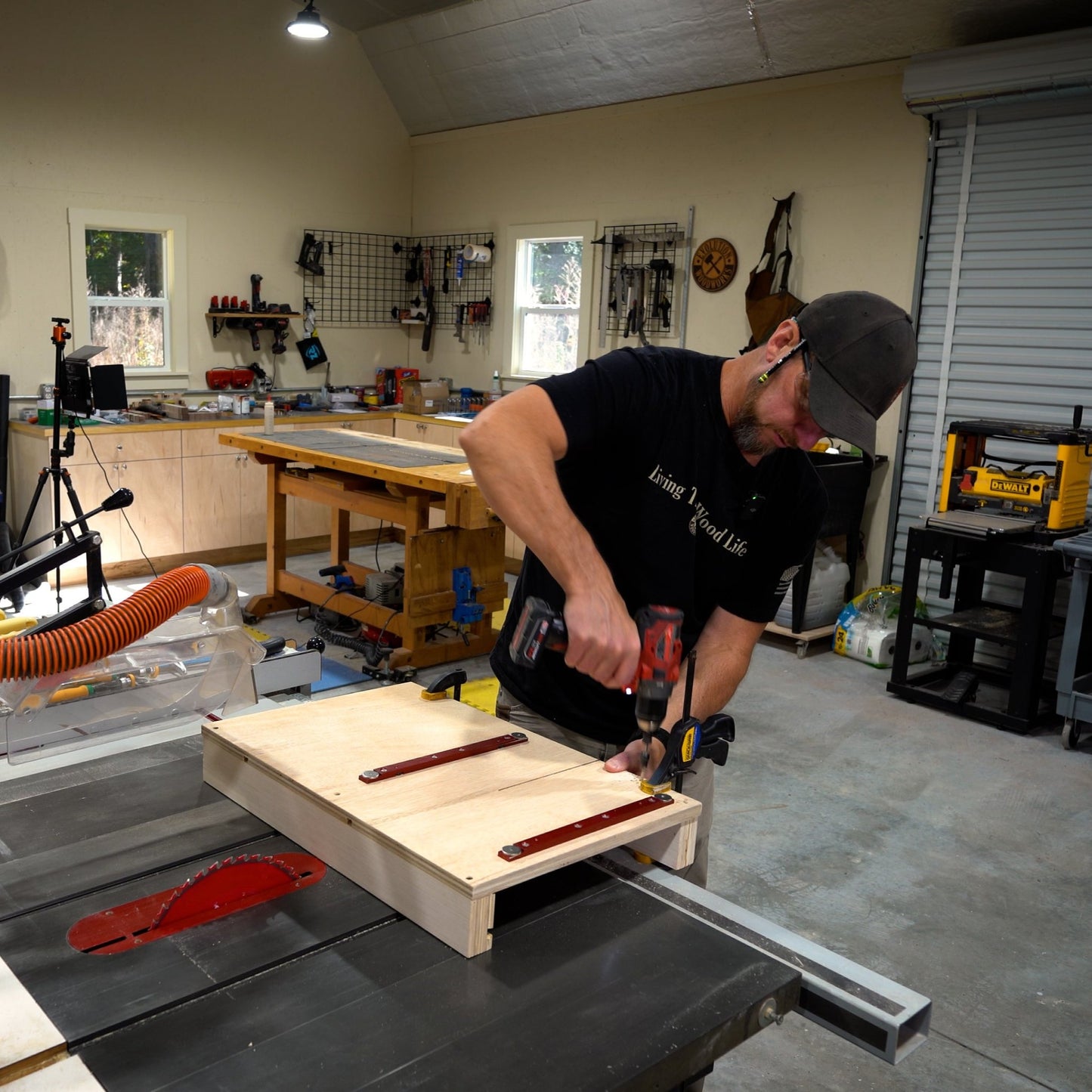 DIY Plans - Crosscut Miter Sled For Table Saws